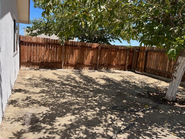30221 CA-33 in Maricopa, CA - Building Photo - Building Photo
