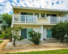 132 13th Ave S in Jacksonville Beach, FL - Building Photo - Building Photo