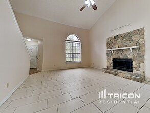 9004 Derrickson Dr in Jacksonville, FL - Building Photo - Building Photo