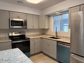 6416 E Decatur St in Mesa, AZ - Building Photo