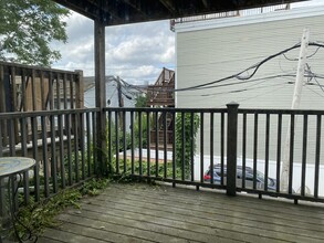 522 E 3rd St, Unit 2 in Boston, MA - Building Photo - Building Photo