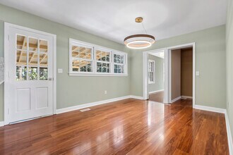 2201 Knollwood Dr in Sanford, NC - Building Photo - Building Photo