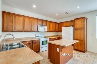 9609 N 181st Ln in Waddell, AZ - Foto de edificio - Building Photo