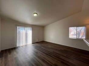 615 Annie Way in Fernley, NV - Building Photo - Building Photo