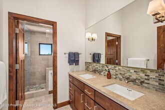 91 Schooner Ln in Carbondale, CO - Building Photo - Building Photo