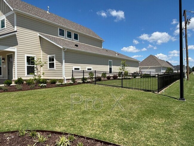 6704 Autumn Ave in Springdale, AR - Building Photo - Building Photo