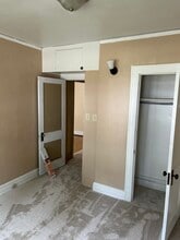 3041 S Hanson Ave, Unit Lower unit in Milwaukee, WI - Building Photo - Building Photo