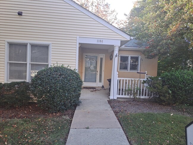 1184 Partridge Ln in Charlottesville, VA - Building Photo - Building Photo