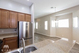 699 Bridgeford Ct in Henderson, NV - Building Photo - Building Photo