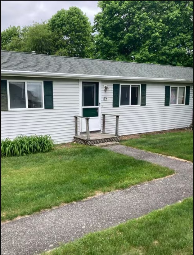 8 Regency Dr, Unit UnitB