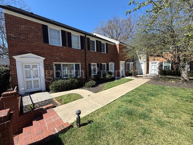 property at 318 Hanover Arms Ct