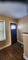220 Irving St, Unit 220