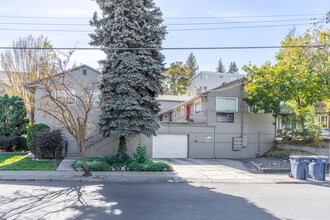 Evergreen Annex in Spokane, WA - Building Photo - Primary Photo