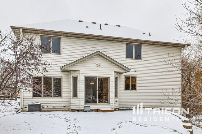 14115 46th Pl N in Minneapolis, MN - Building Photo - Building Photo