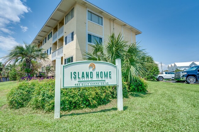 property at 485 Gulf Shore Dr