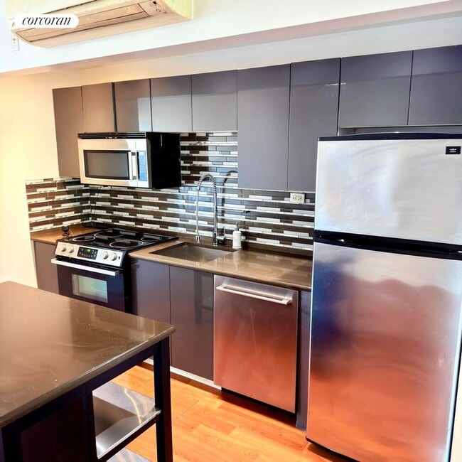 1311 Pacific St in Brooklyn, NY - Building Photo - Building Photo