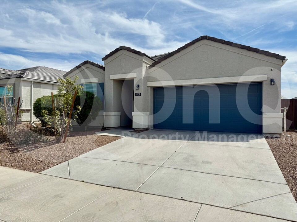 18929 W Wilson St in Buckeye, AZ - Building Photo