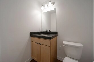 7413 S Pearson Pk Ct in West Jordan, UT - Building Photo - Building Photo