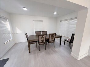 3361 NW 5th Pl in Lauderhill, FL - Building Photo - Building Photo