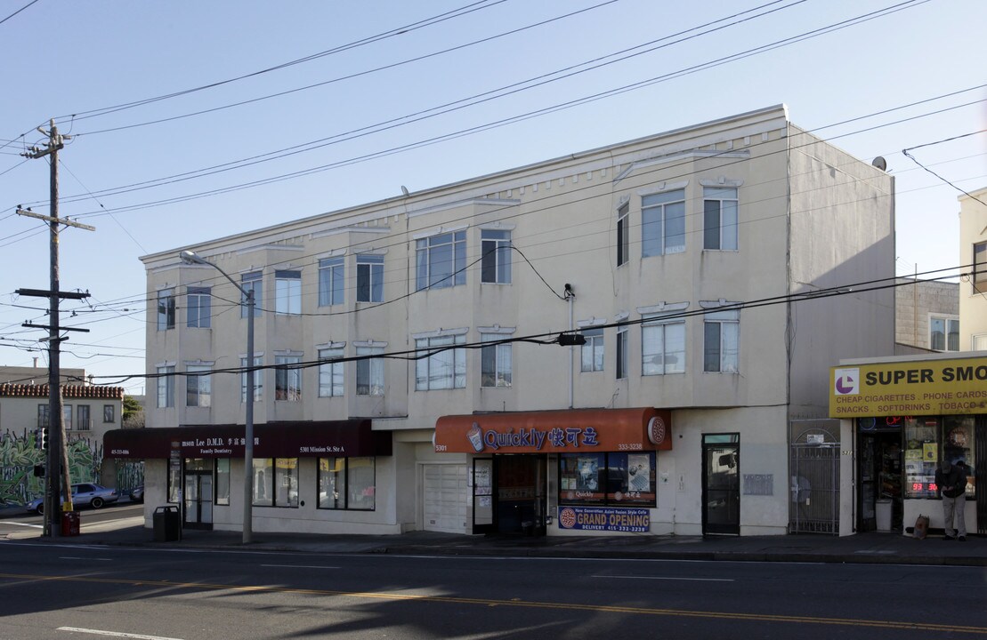 5301 Mission St in San Francisco, CA - Building Photo