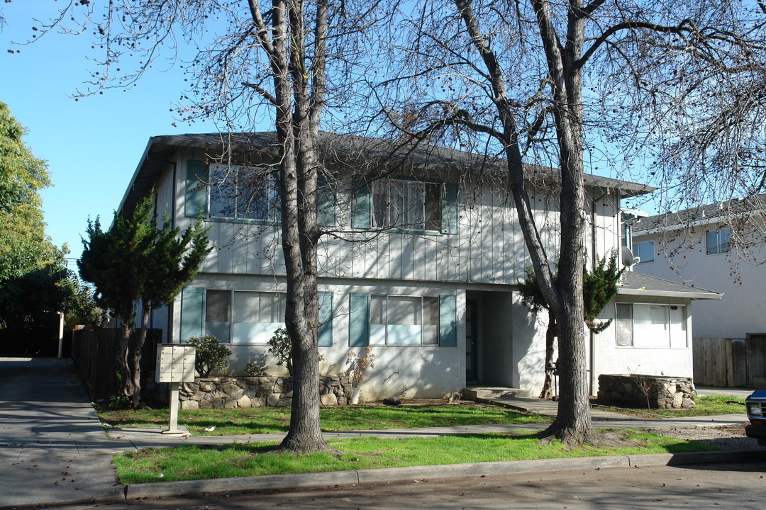 1088 Topaz Ave in San Jose, CA - Building Photo