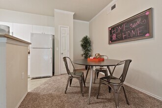 Windsong in Fort Worth, TX - Building Photo - Building Photo