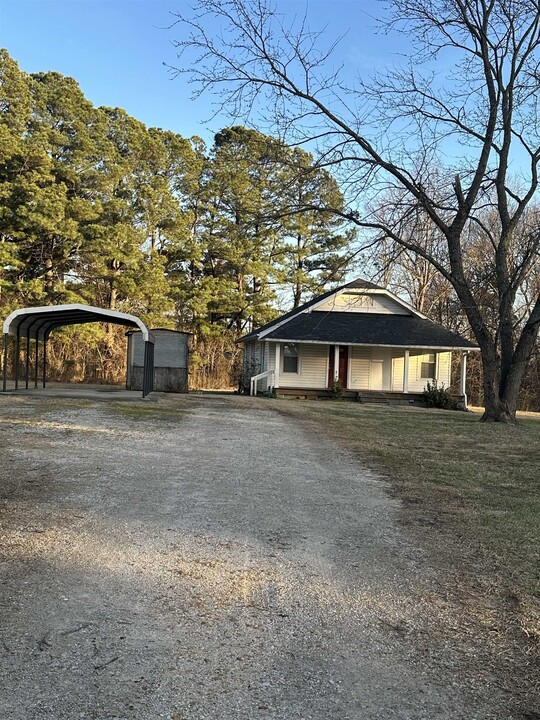 648 Quito-Drummonds Rd in Drummonds, TN - Building Photo