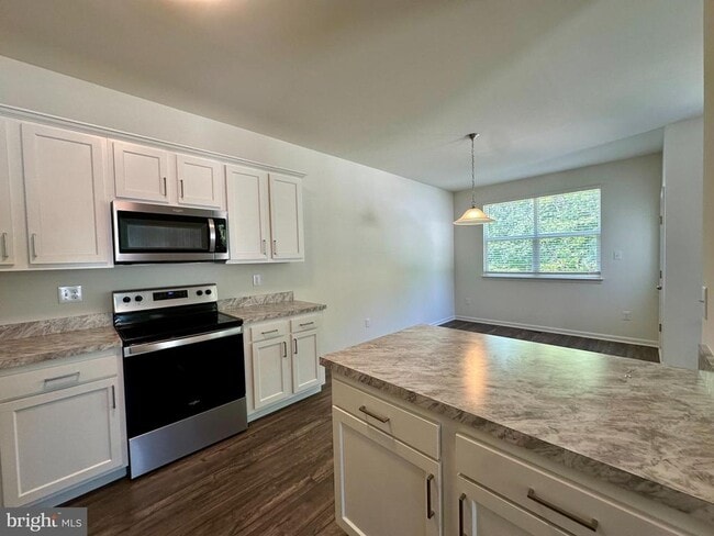 76 Tansboro Rd in Berlin, NJ - Building Photo - Building Photo