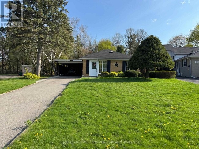 property at 19 Huron Ct