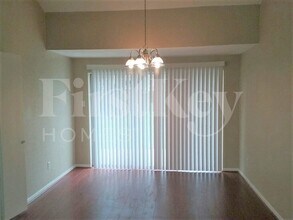 6607 Dusty Dawn Dr in Houston, TX - Building Photo - Building Photo