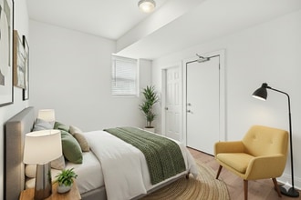 3337 Reading Rd in Cincinnati, OH - Building Photo - Building Photo