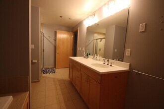 111 N 4th Ave in Minneapolis, MN - Building Photo - Building Photo