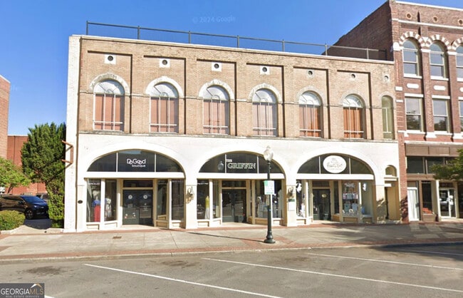 property at 215 Broad St