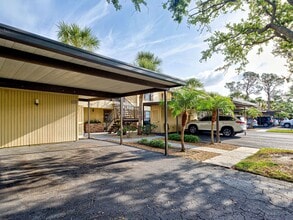 345 3 Lakes Ln in Venice, FL - Building Photo - Building Photo