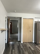 389 N Wood Dale Rd in Wood Dale, IL - Building Photo - Building Photo