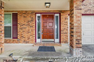 25002 Silverstone in San Antonio, TX - Building Photo - Building Photo