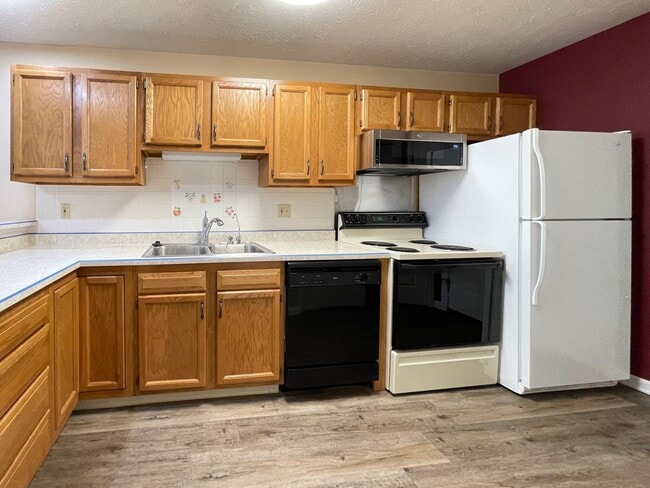 property at 3006 W Applewood Ct