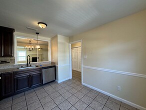 805 Pencil Box Way in Virginia Beach, VA - Building Photo - Building Photo