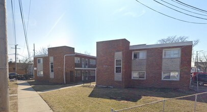 7806-7812 S Troy in Chicago, IL - Foto de edificio - Building Photo