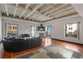 601 S Marquette Ave in Minneapolis, MN - Building Photo - Building Photo