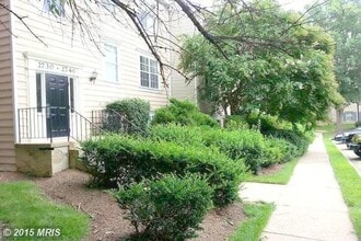 2732 Bordeaux Pl in Woodbridge, VA - Building Photo - Building Photo
