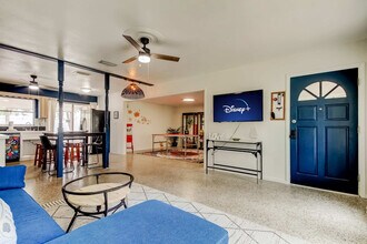 311 16th Ave, Unit SI ID1507237P in Indian Rocks Beach, FL - Building Photo - Building Photo