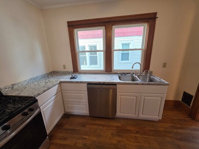 144 Forest Hill Dr, Unit 144