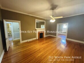261 N Park Ave in Dothan, AL - Building Photo - Building Photo