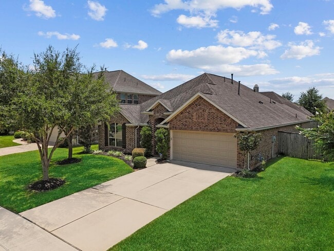 property at 20519 Sparrows Spur St