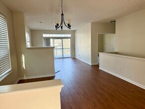 2568 Greenlefe Dr in Beavercreek, OH - Building Photo - Building Photo