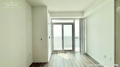 195 Commerce St in Vaughan, ON - Building Photo - Building Photo
