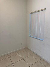 8706 NW 38th Dr in Coral Springs, FL - Building Photo - Building Photo