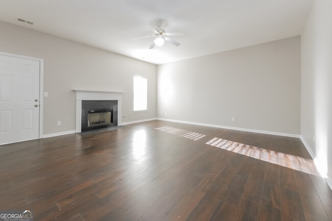 548 Rosalind Terrace in Locust Grove, GA - Building Photo - Building Photo