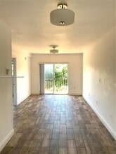 1478 NW 1st St in Miami, FL - Building Photo - Building Photo